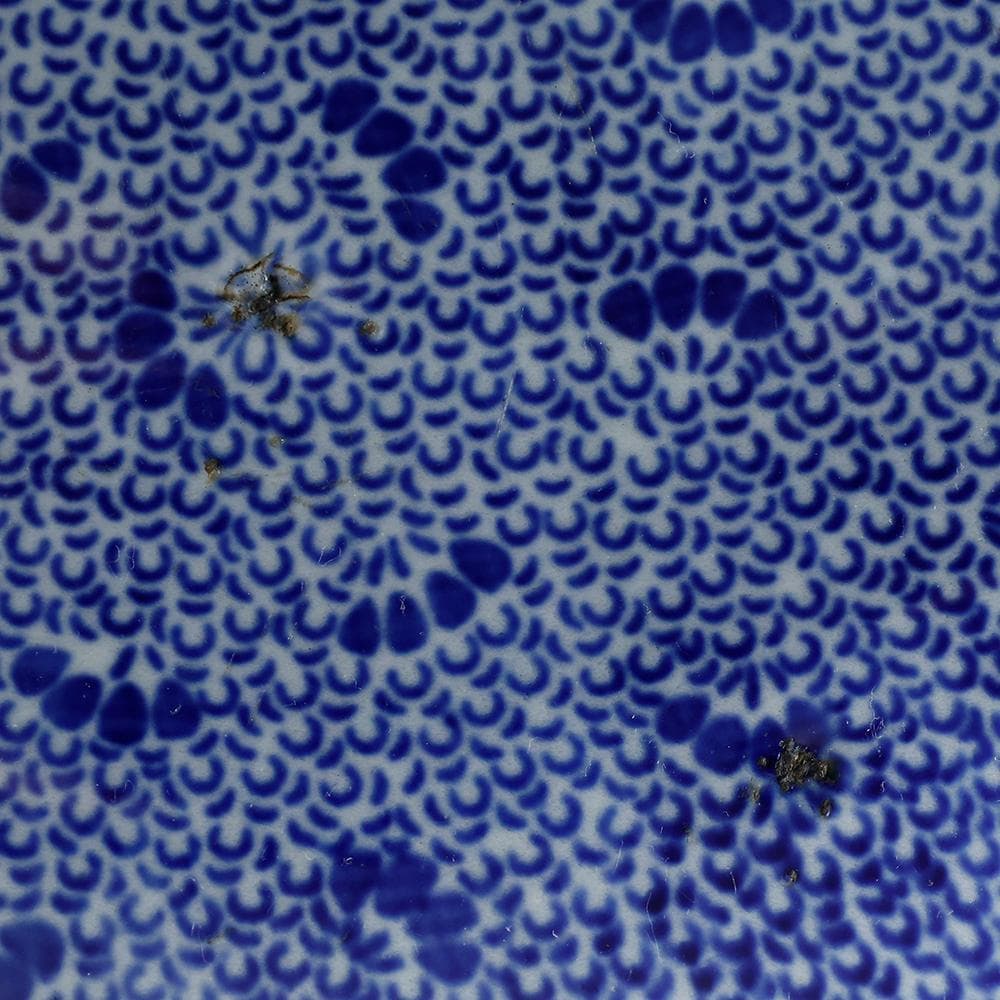 江戸幕末明治時代 古伊万里 有田 染付 尺寸大皿 微塵唐草 ベロ藍約35㎝ 飾皿