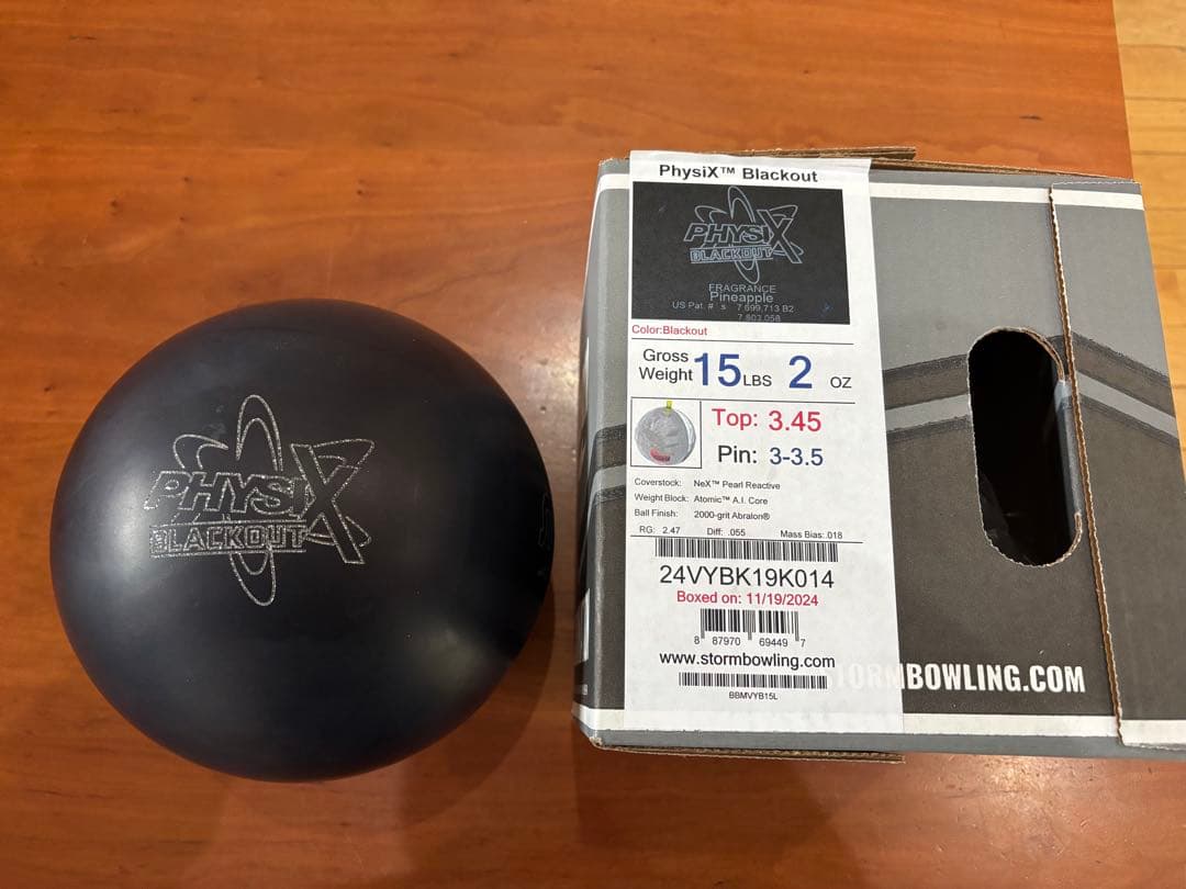 ボウリングボール　ストーム　storm フィジックス　ブラックアウト15P 新品