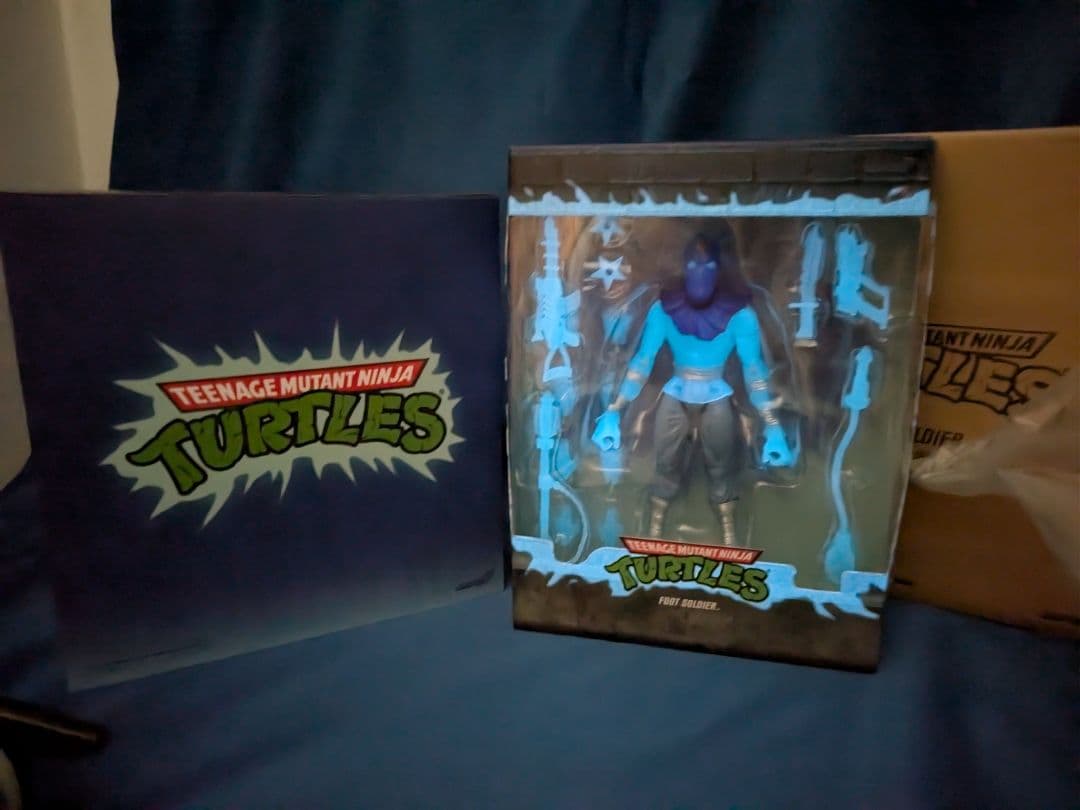 TMNT フットソルジャー ブルー蓄光版 Super7 Ultimates