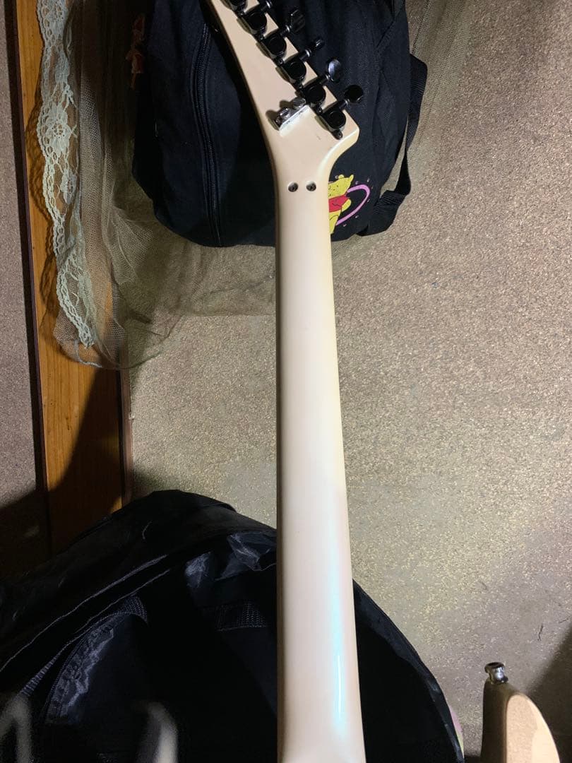 FERNANDES ★ フェルナンデス　エレキギター　現状品　（自家塗装）