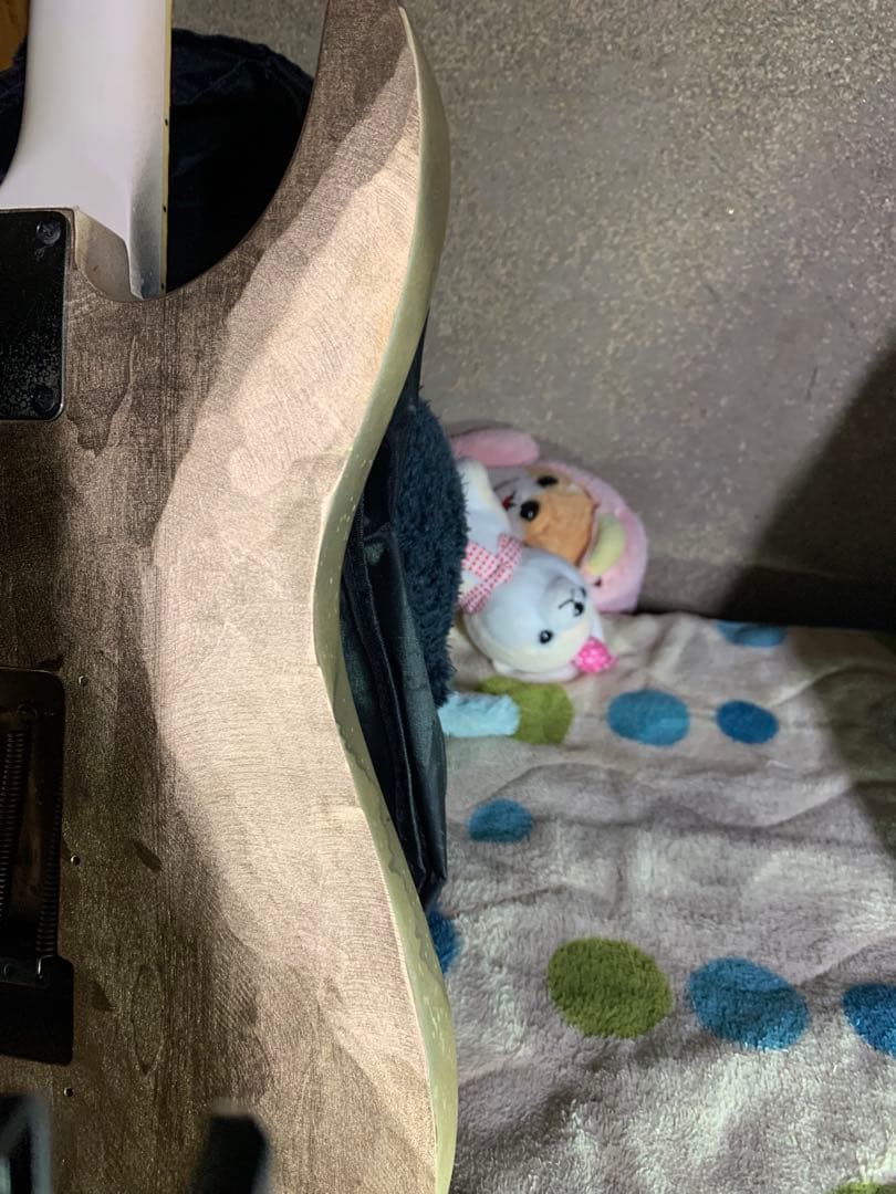 FERNANDES ★ フェルナンデス　エレキギター　現状品　（自家塗装）