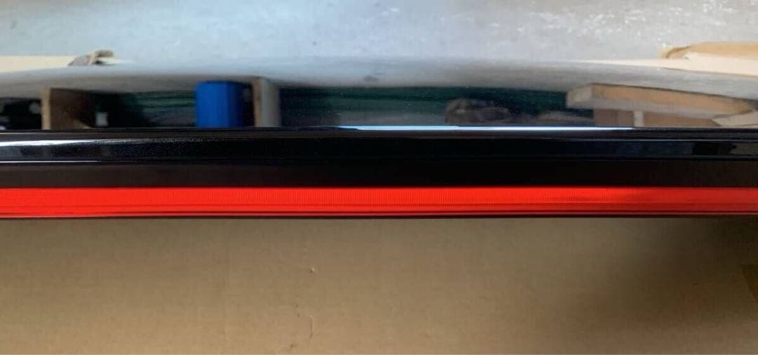 ハリアー　８０　８５　純正　ルーフスポイラー　Ｚグレード　中古　２１９