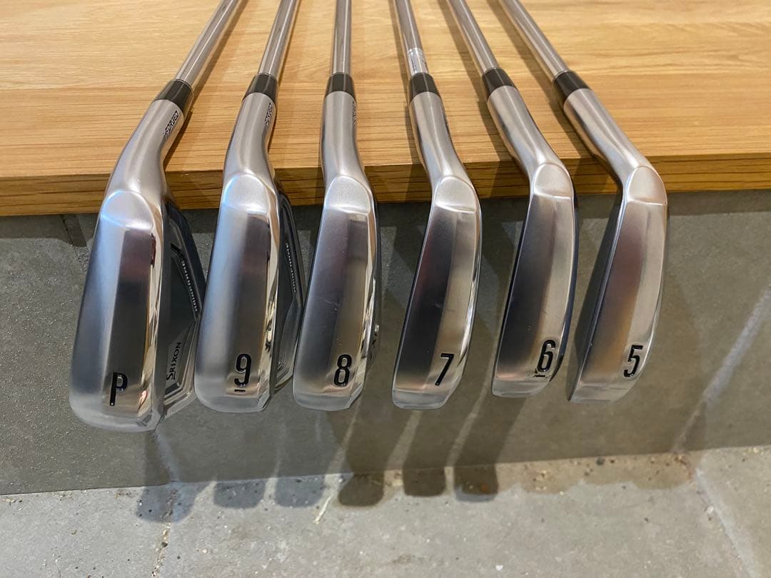 クラブ SRIXON zxi5 N.S.PRO MODUS3 TOUR 105S