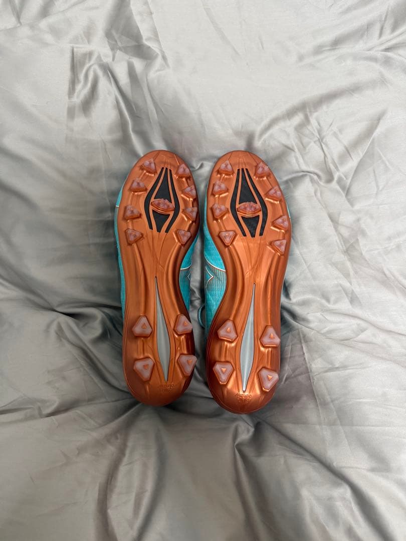 ミズノα‬ JAPAN カタールワールドカップモデル 26.5cm