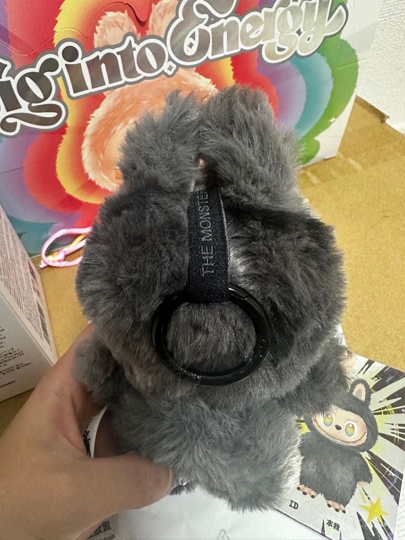 正規品　ラブブLabubu Big into Energy シークレット