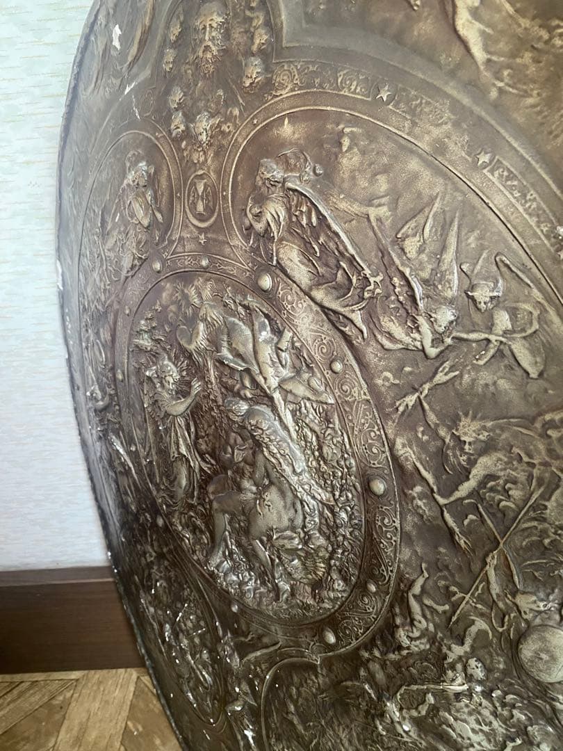 ミルトンの盾　壁掛け　特大　石膏