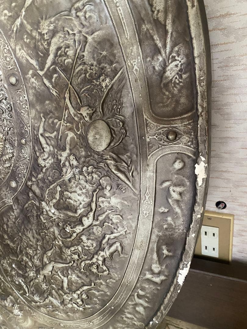 ミルトンの盾　壁掛け　特大　石膏