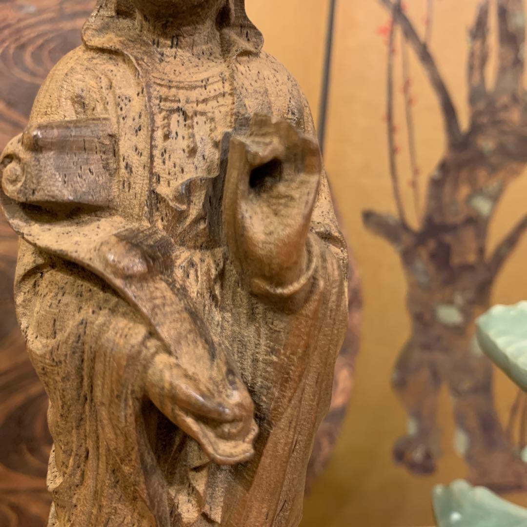 アンティーク　観音様と塔 守護仏 縁起置物