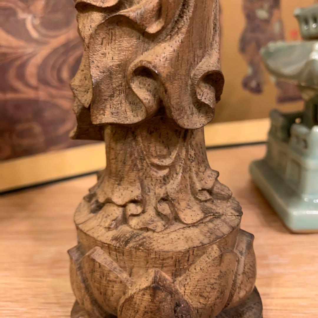 アンティーク　観音様と塔 守護仏 縁起置物