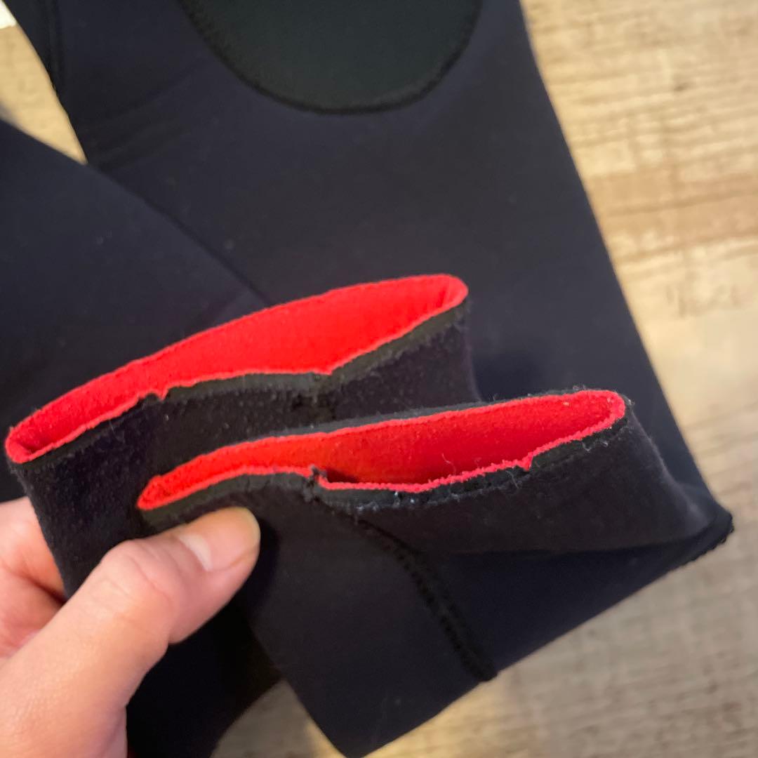 セミドライ　裏起毛フルスーツ　ウエットスーツ　revolution 5mm