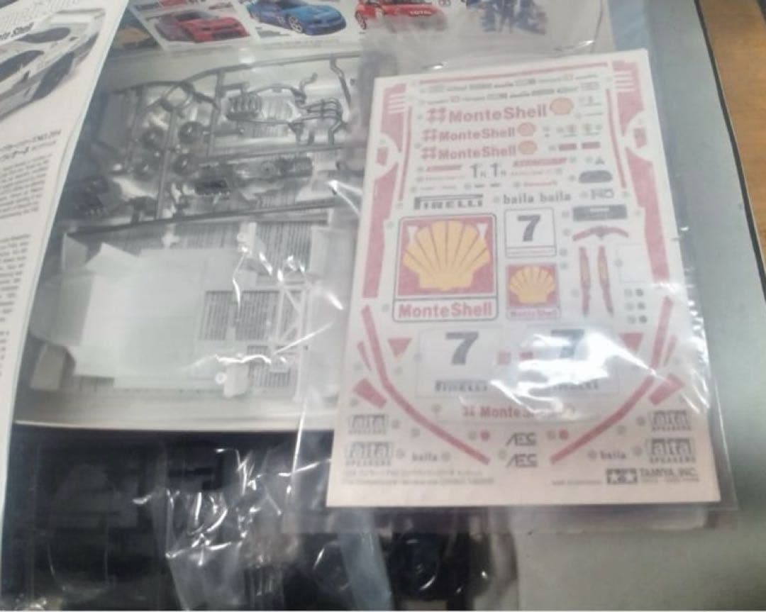 タミヤ　1/24 フェラーリF40 コンペティツィオーネ　モンテシェル