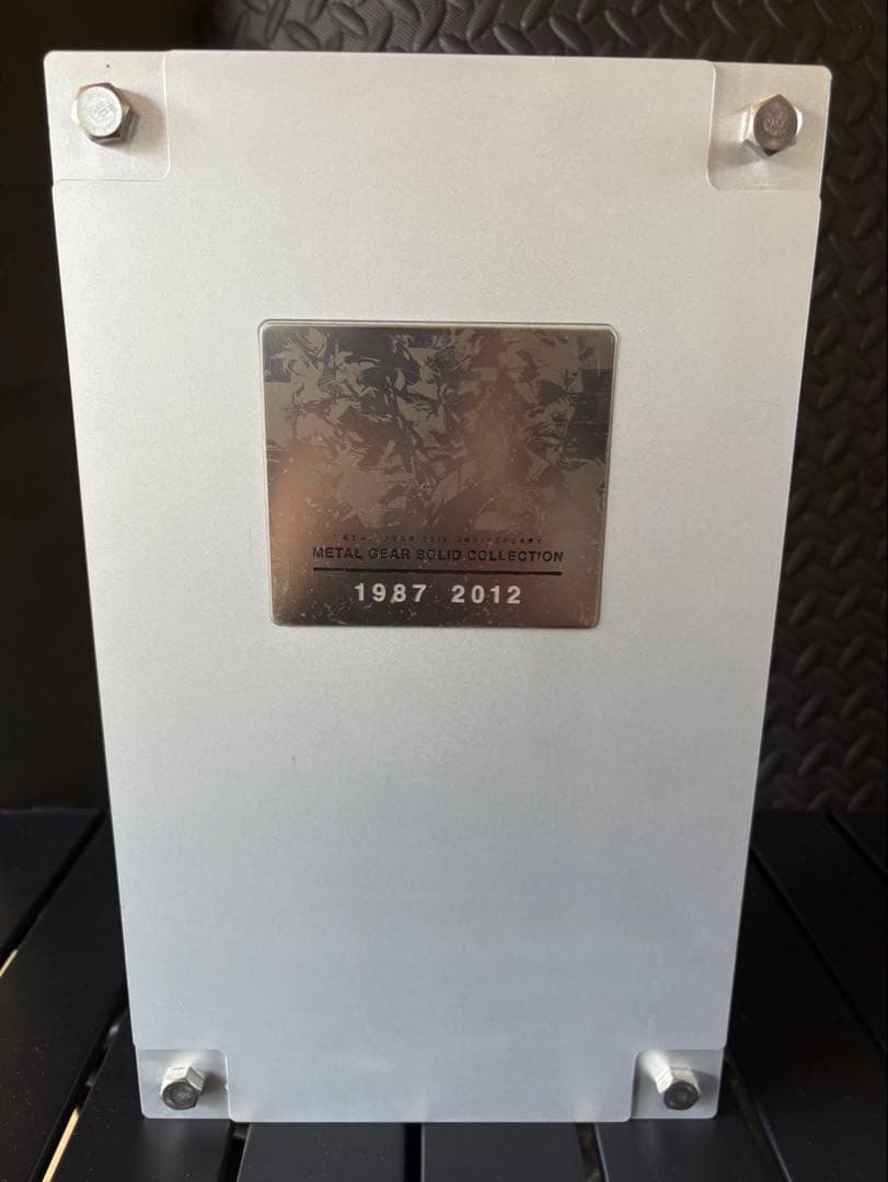 画材 The Art of L GEAR SOLID I-IV