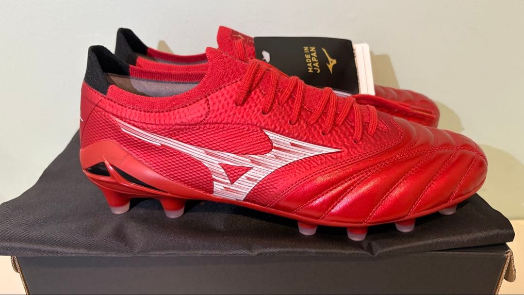 Mizuno モレリアネオ 4 β 40周年 ルビーレッド 26.0cm