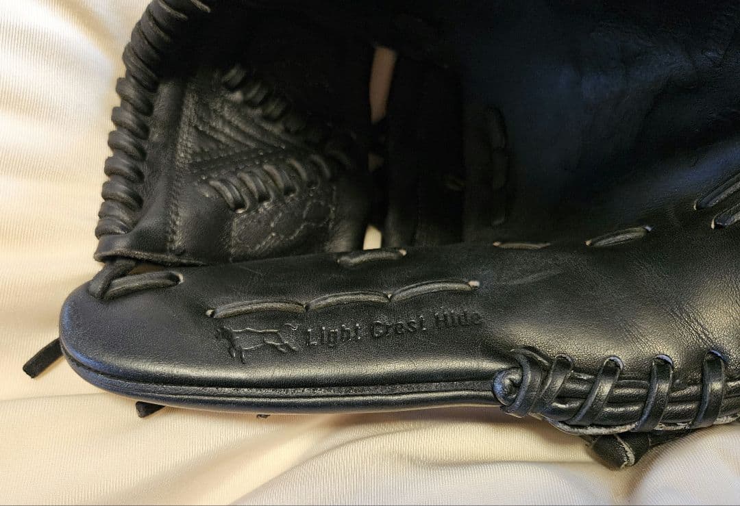 硬式グローブ　ミズノ　ビクトリーステージ Mラベル