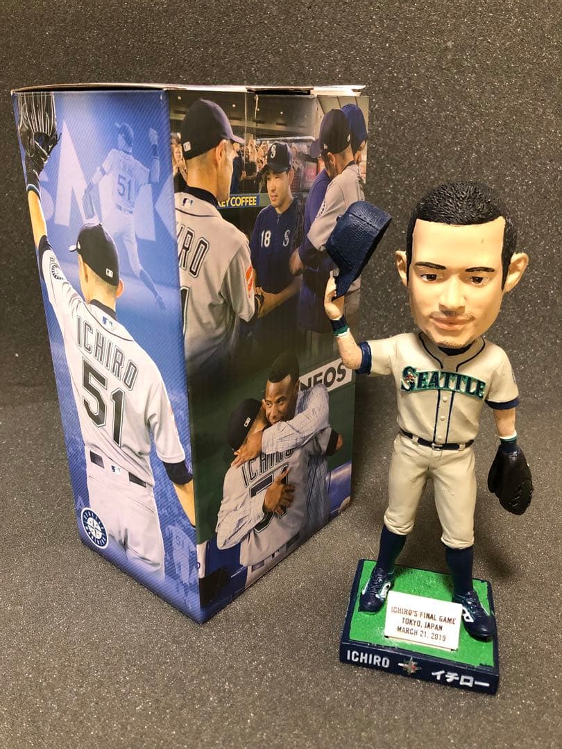 殿堂入り、イチロー 引退記念球場配布 バブルヘッド/ ボブルヘッド 首振り人形