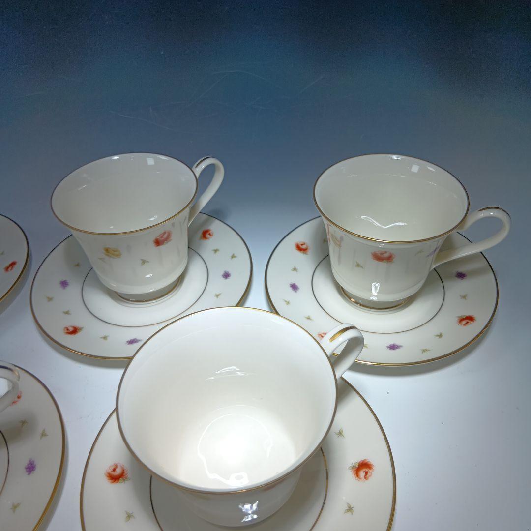 ノリタケ　ニットーロイヤルアイボリーRC　カップ＆ソーサ6客