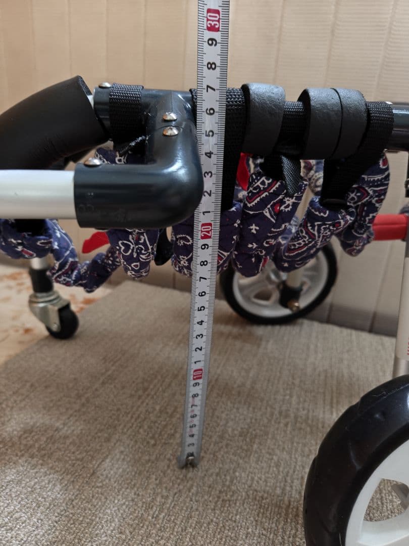 犬用車椅子・歩行器　四輪車（小型犬用）