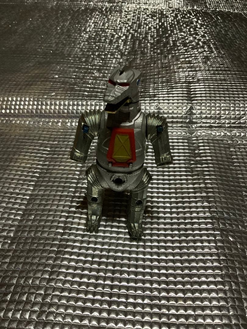 メカゴジラ・超合金。ミロのビーナス状態。【両腕が欠品しております　ブルマーク】
