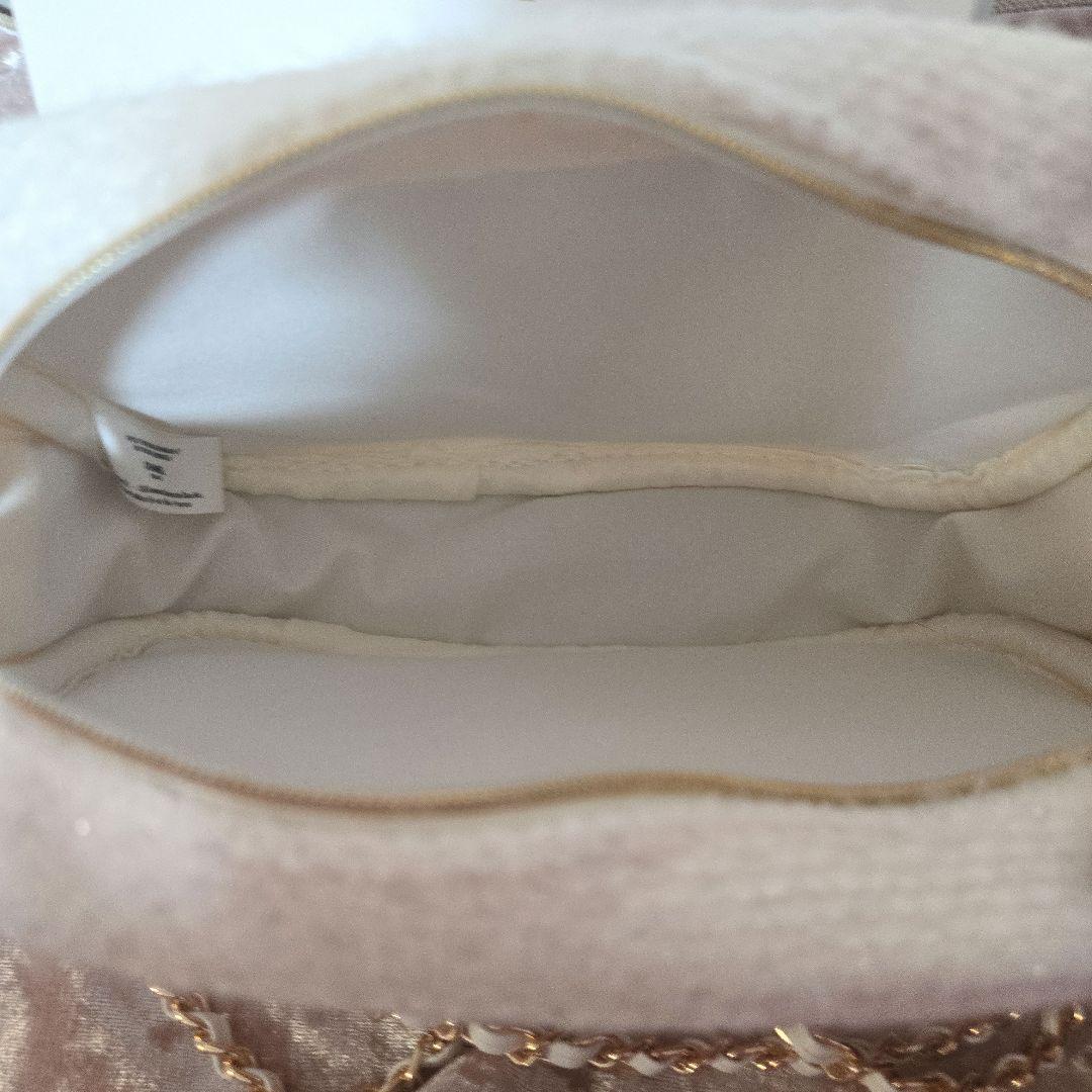 新品未使用 CHANEL ノベルティ チェーン付きポーチ ホワイト ラメ入り