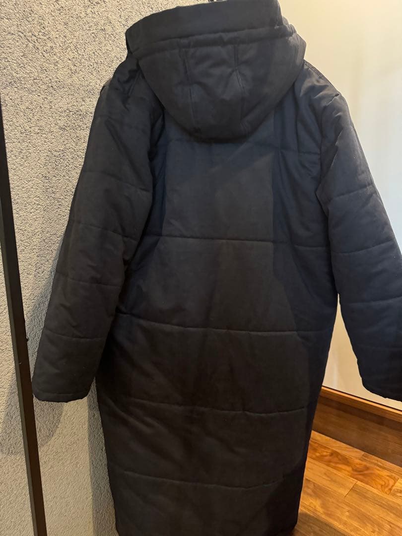 younger ヤンガー ロングコート　ベンチコート　黒