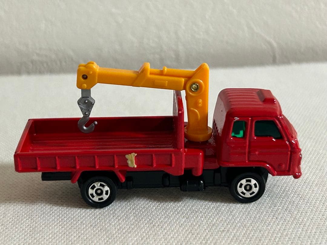 トミカ 日本製 スーパーギフト 黒箱 80 日産ディーゼル コンドル