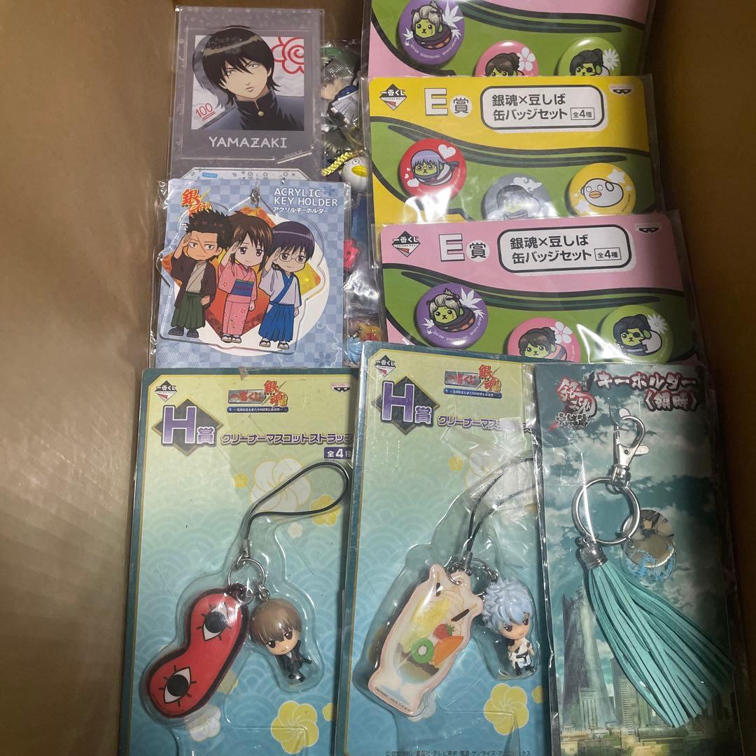 銀魂 グッズ アニメグッズ 缶バッジ 限定品