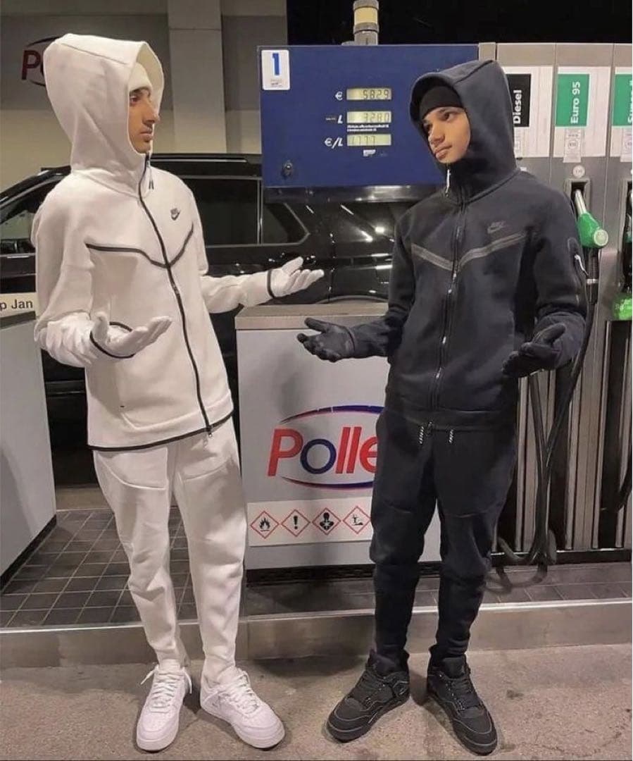 NIKE テックフリース セットアップ 上下 黒