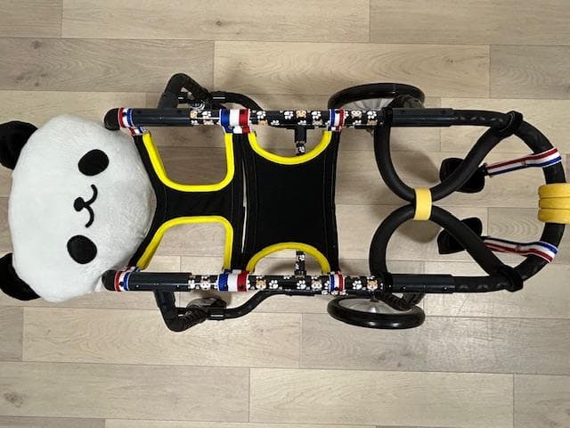 犬の車椅子、柴犬用4輪車、犬用車椅子