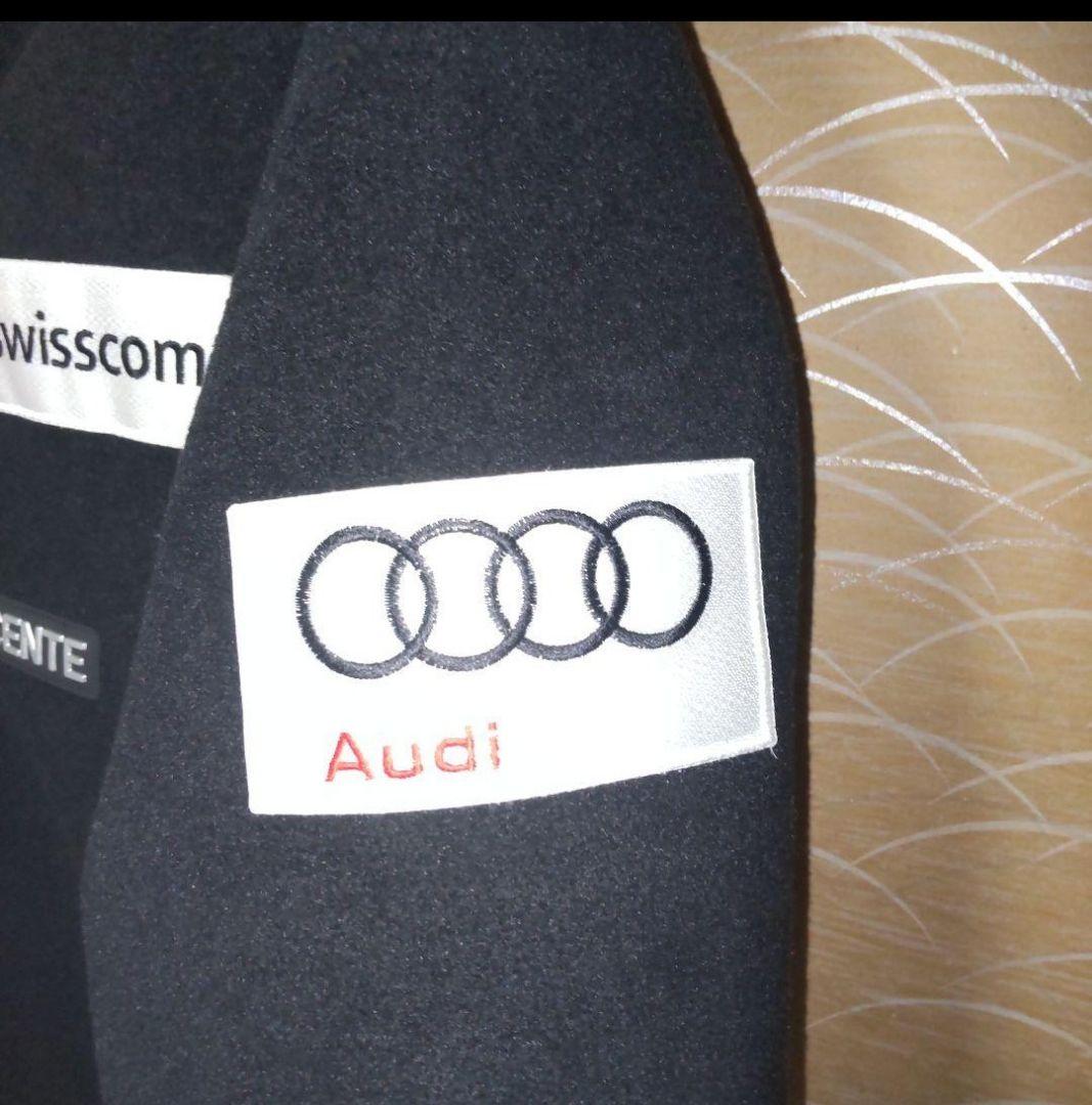 美良品 DESCENT デサント スイスチームモデル パーカージャケット