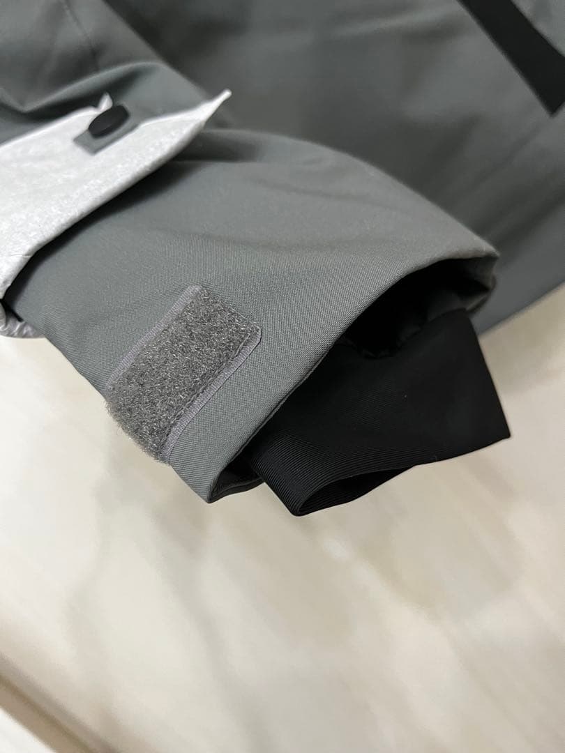 スキーウェア上下セット　メンズ　NNOUM ビブパン　Lサイズ　新品未使用