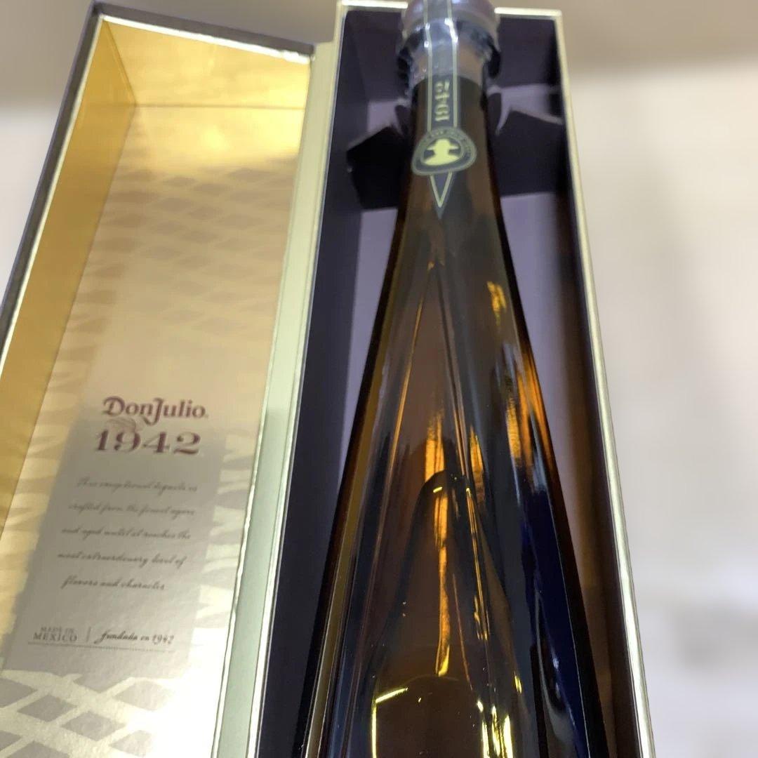 新品　ドン・フリオ 1942 750ml 箱入り[ テキーラ ギフトBox入り