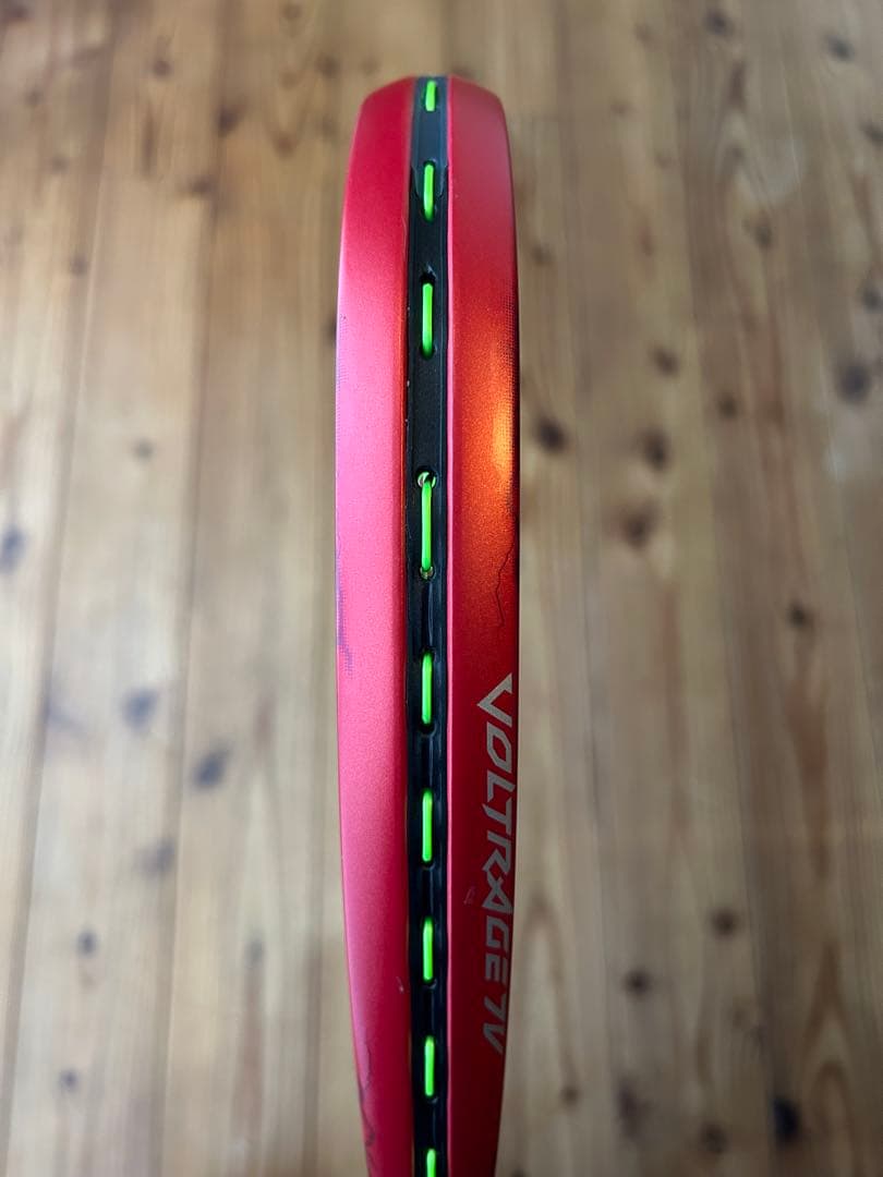 YONEX ボルトレイジ7V 紅