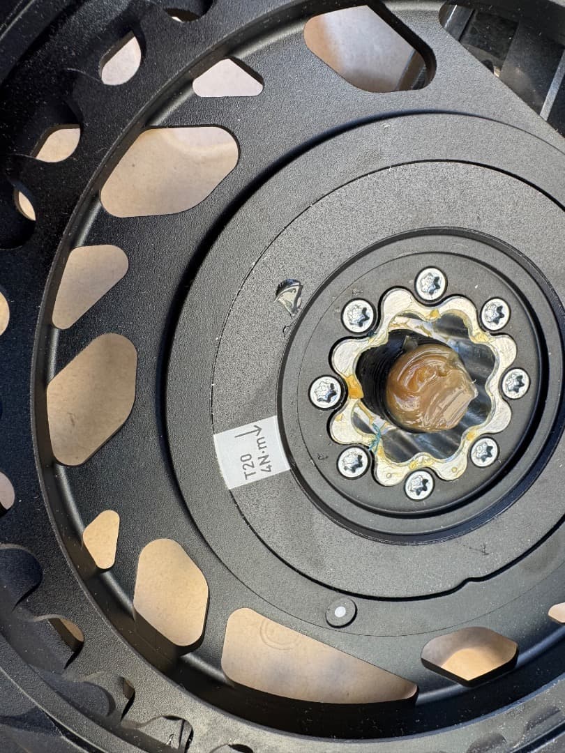 【新品】2024年度版　新型SRAM RED クランクセット（172.5mm）