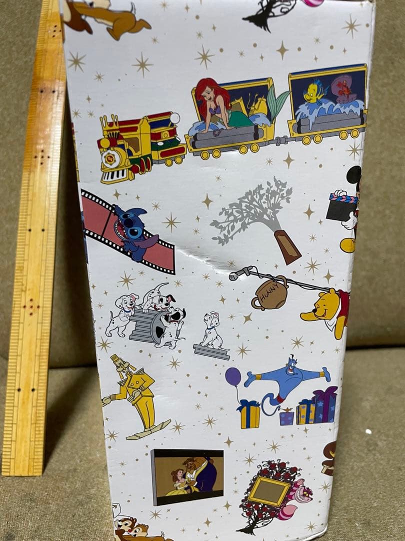 ディズニーストア　ピーターパン 30周年　タンス型小物入れ　ライト付き