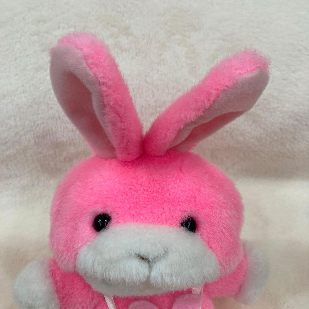 ハローキティ　うさぎ　着ぐるみ　ぬいぐるみ