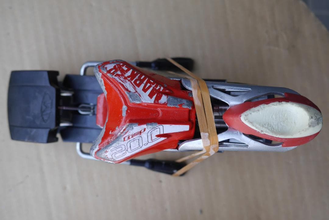 マーカースキービンディング選手用 　　コンプ２０（中古）