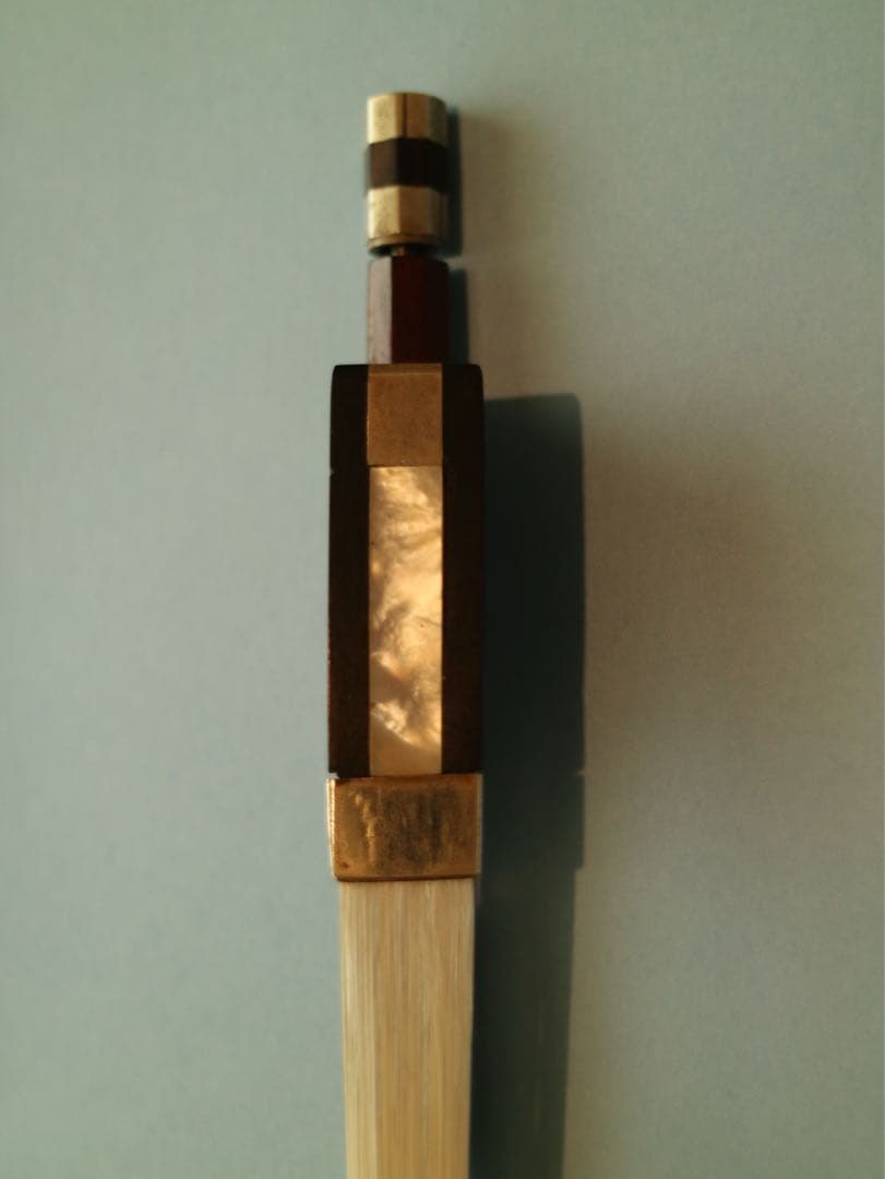 T SUGITO バイオリン弓 4/4