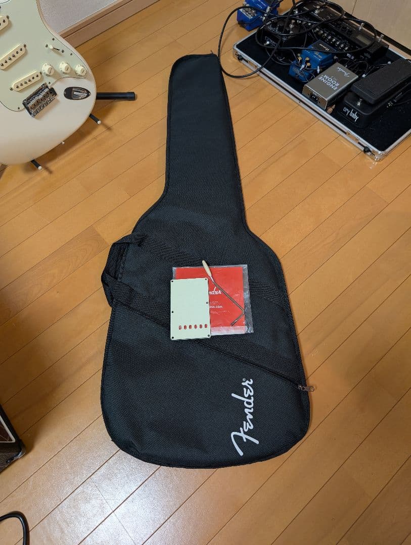 ギター Fender Hybrid 60s Stratocaster