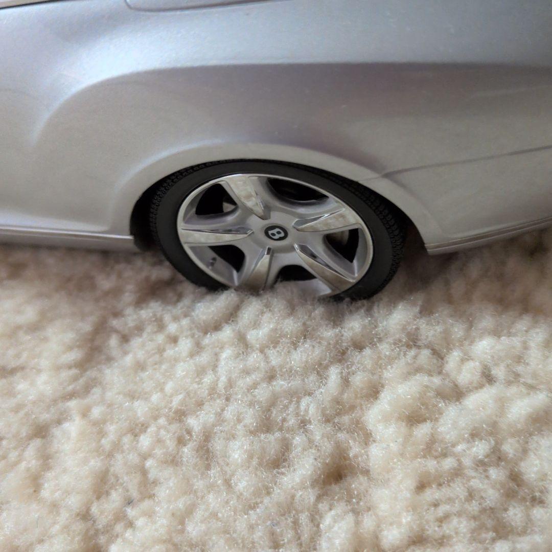 【値下げ】ベントレー コンバーチブル ミニカー シルバー