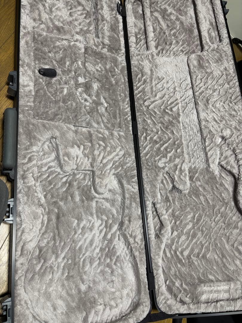 FENDER純正　ベース用ハードケース　フェンダー　　USA