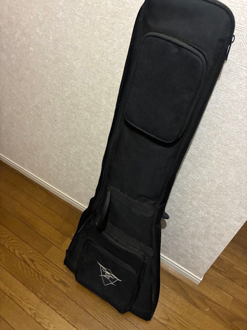 DBZGuitars Vシェイプ エレキギター
