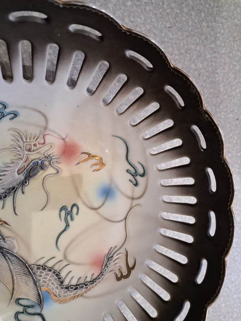 里帰り伝統工芸 浮龍絵皿 MARUKU CHINA