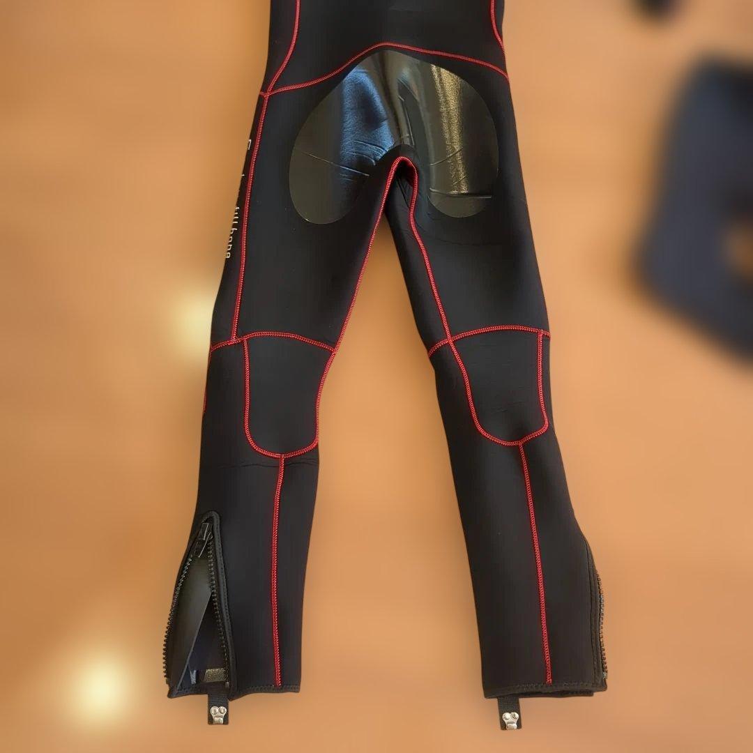 【Mサイズ】mazume x AIMS ウェットスーツ 3点セット