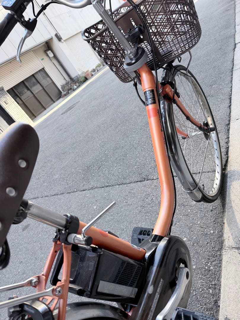 大阪府　パナソニック　オレンジ 電動アシスト自転車 前カゴ付き
