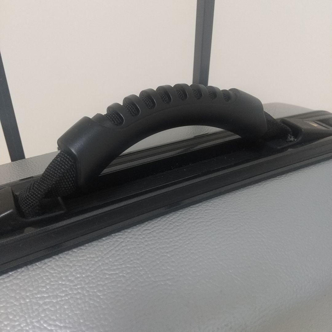 【美品】Samsonite シルバー 中型 ハード キャリーケース スーツケース