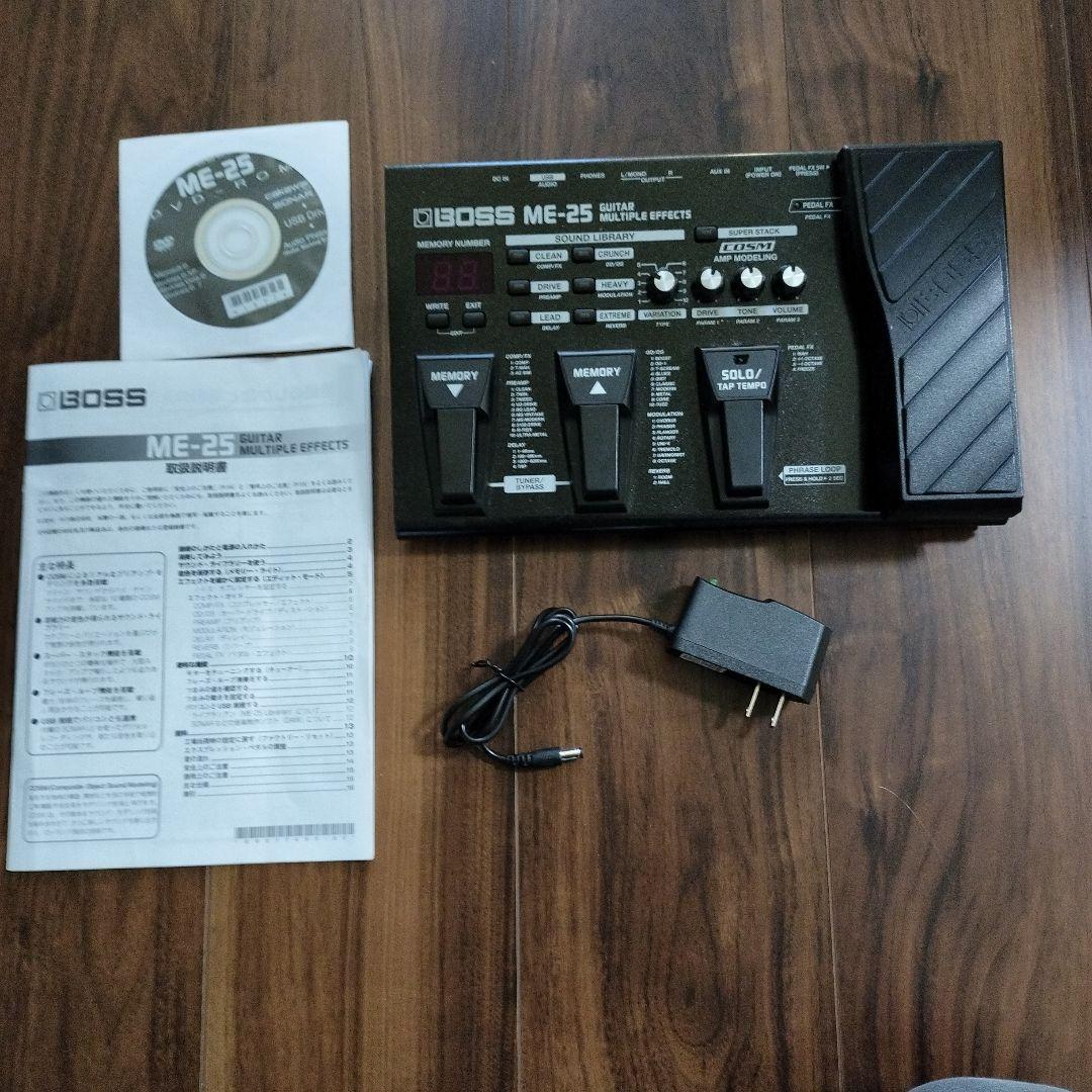 BOSS ME-25 ギターマルチエフェクター ＡＣアダプター付き 通電確認済み