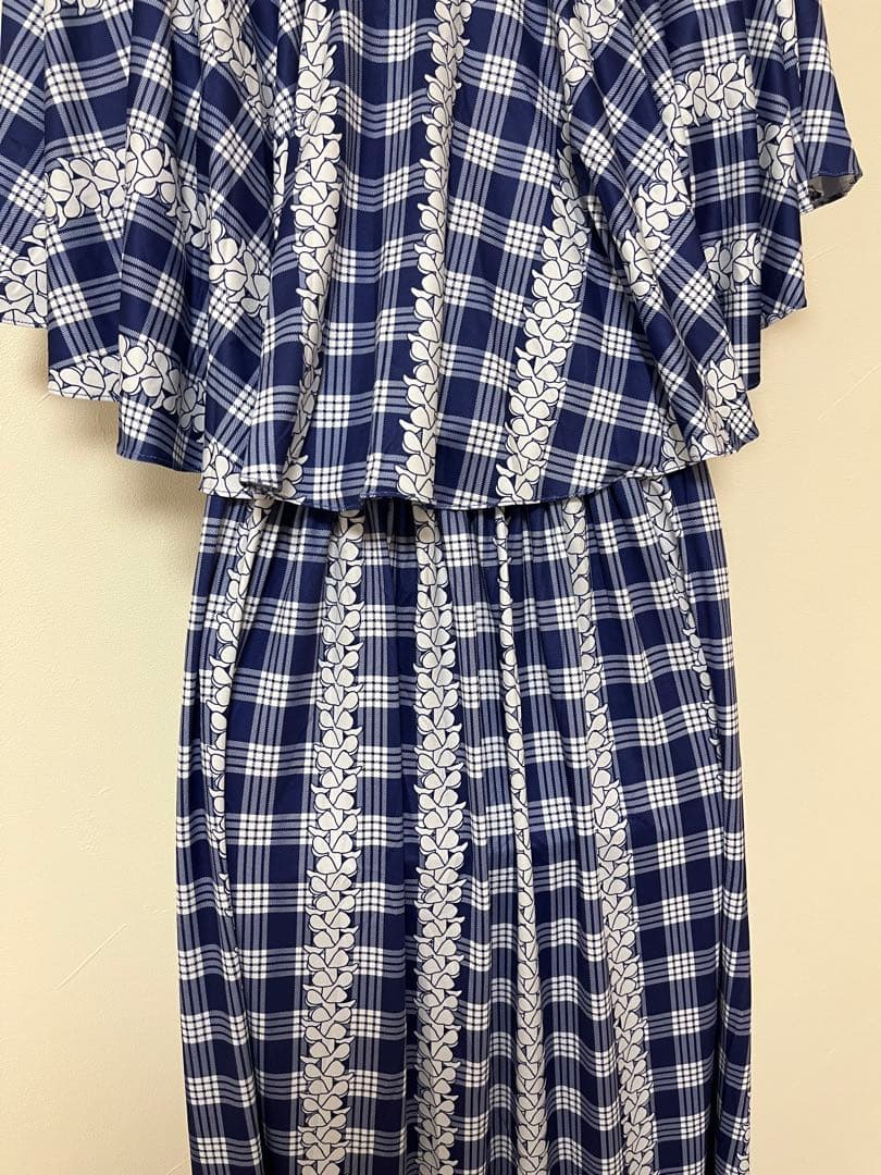 LULUOLI パカラ　レフア　ブラウス＆スカート　ネイビー　未使用　フリー