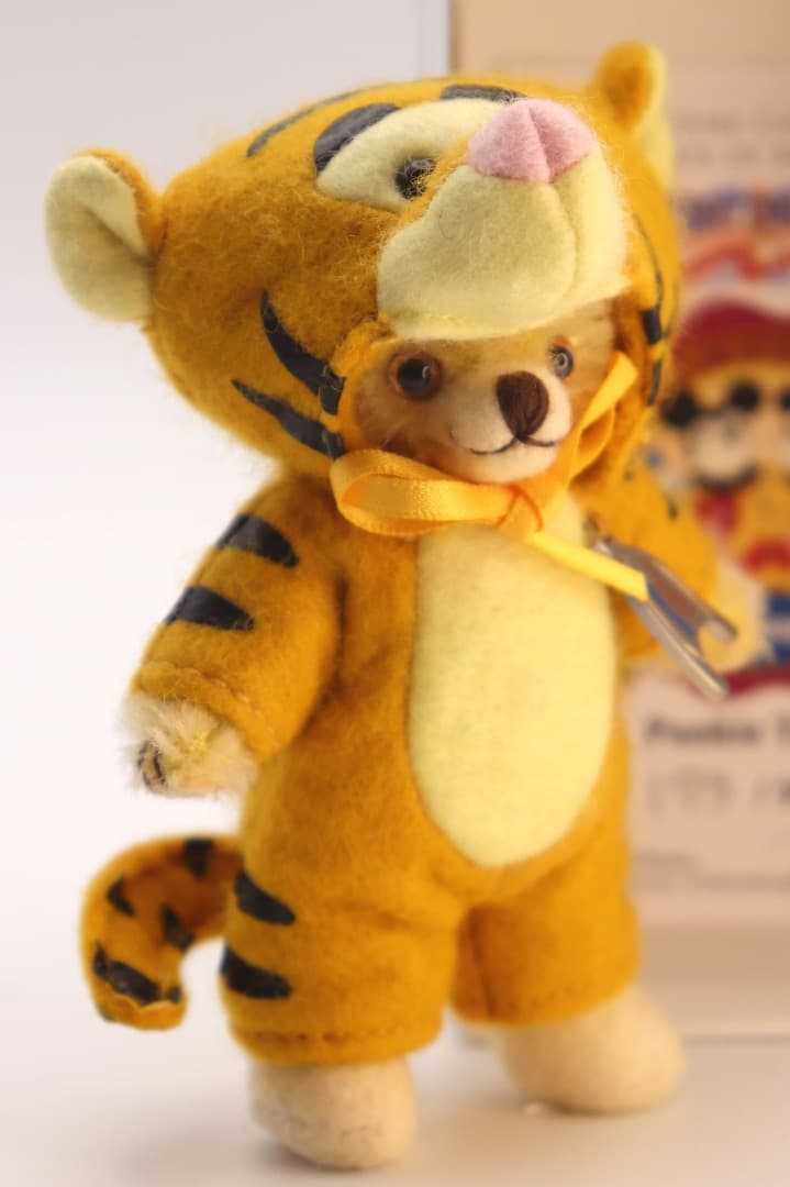 パンキー2006ティガー Merrythoughtディズニー 可愛い9cm