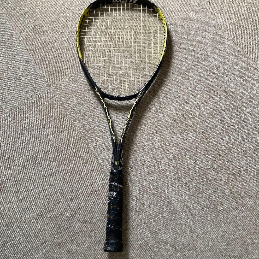 ヨネックスボルトレイジ7V ケース付き