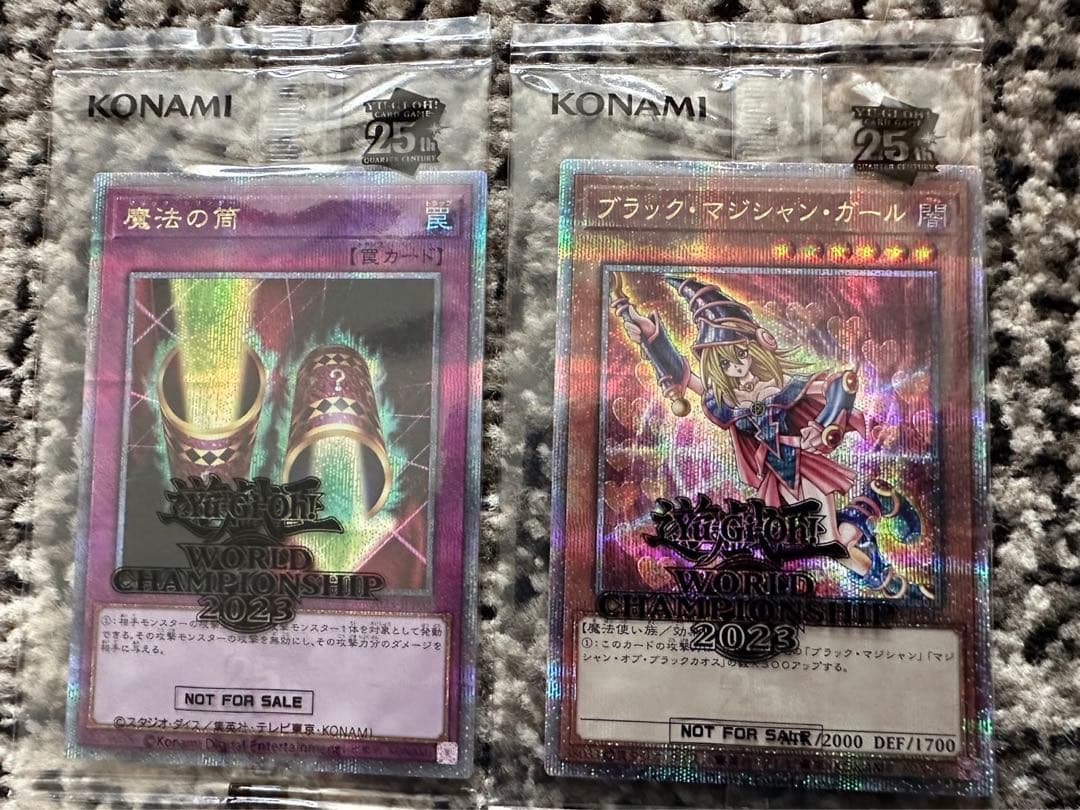 遊戯王　WCS2023 来場者特典 ブラックマジシャンガール　魔法の筒　25th